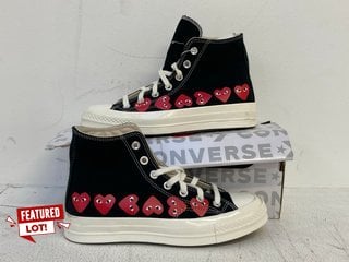 CONVERSE COMME DES GARCONS UNISEX LOGO PRINT HIGH TOPS IN BLACK SIZE: 5 RRP - £140: LOCATION - WHITE BOOTH