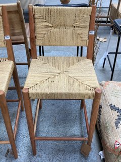 LOHANDA BAR STOOL IN NATURAL ACACIA AND JUTE STYLE FINISH - RRP £350: LOCATION - C1