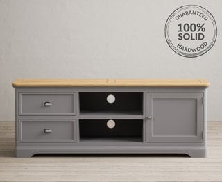 FELTON/YAXLEY/BRIDSTOW LIGHT GREY SUPER WIDE TV CABINET - RRP £479: LOCATION - B3