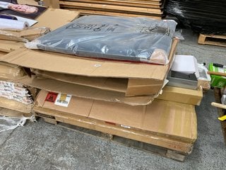 PALLET OF ASSORTED ITEMS TO INCLUDE 90CM SINGLE HEADBOARD IN BLACK: LOCATION - B7 (KERBSIDE PALLET DELIVERY)