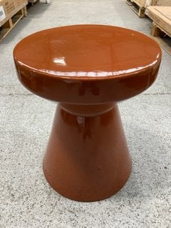 LA REDOUTE MATMAT CERAMIC SIDE TABLE IN COPPER COLOURED RRP - £125: LOCATION - BR3