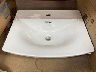 (COLLECTION ONLY) 1 TAP HOLE BATHROOM SINK: LOCATION - BR10