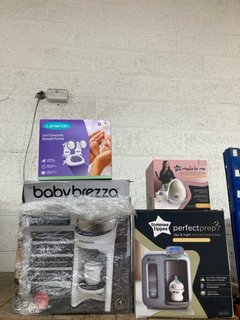 QTY OF ASSORTED BABY AND TODDLER ITEMS TO INCLUDE TOMMEE TIPPEE MADE FOR ME IN-BRA WEARABLE BREAST PUMP: LOCATION - BR3