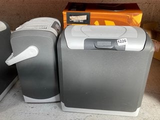 2 X 24 LTR ELECTRIC COOL BOXES TO INCLUDE 14 LTR ELECTRIC COOL BOX: LOCATION - BR13