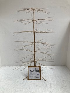 NKUKU CHARIDA LARGE DECORATIVE TREE IN BRASS FINISH: LOCATION - CR3