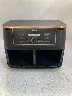 NINJA FOODI MAX DUAL ZONE 9.5L AIR FRYER: LOCATION - CR7