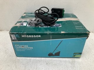 2 X ASSORTED ITEMS TO INCLUDE MCGREGOR 30CM CYLINDER LAWNMOWER: LOCATION - CR11