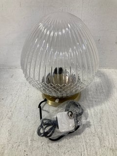 LA REDOUTE ARI RIDGED GLASS TABLE LAMP IN TRANSPARENT FINISH - RRP £115: LOCATION - DR7