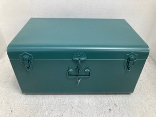 LA REDOUTE MASA METAL STORAGE TRUNK IN SAGE GREEN FINISH - RRP £90: LOCATION - DR6