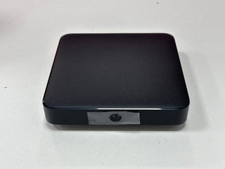 TALK TALK HUB TV STREAMING BOX IN BLACK: MODEL NO UZW4054TTG (WITH BOX & ALL ACCESSORIES, UNUSED RETAIL) [JPTM125159]. THIS PRODUCT IS FULLY FUNCTIONAL AND IS PART OF OUR PREMIUM TECH AND ELECTRONICS