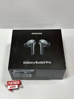 SAMSUNG GALAXY BUDS3 PRO WIRELESS EAR BUDS (ORIGINAL RRP - £219) IN SILVER: MODEL NO SM-R630 (WITH BOX & ALL ACCESSORIES) [JPTM125133]. (SEALED UNIT). THIS PRODUCT IS FULLY FUNCTIONAL AND IS PART OF