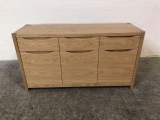 3 DOOR NATURAL OAK SIDEBOARD WITH LED LIGHTS