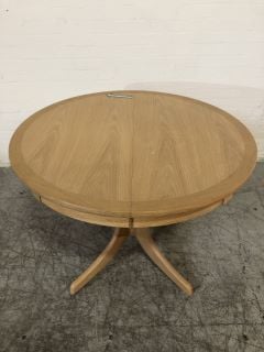 CIRCULAR LIGHT OAK EXTENDABLE DINING TABLE WITH 4 LEGS