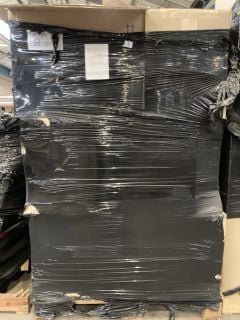 PALLET OF ASSORTED FOOD TAKE-AWAY ITEMS TO INCLUDE DISPOSABLE ALUMINIUM FOIL BAKING/ROASTING PAN