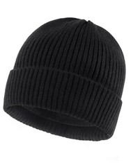 QUANTITY OF ASSORTED ITEMS TO INCLUDE ZYLIOO FLEECE LINED BEANIE HATS FOR SMALL HEADS,SLOUCHY KNIT PETITE BEANIE, WARM WINTER HATS FOR LITTLE HEADS: LOCATION - E