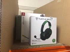 QUANTITY OF TECH & GAMING ITEMS TO INCLUDE TURTLE BEACH RECON 50X GAMING HEADSET FOR XBOX SERIES X|S, XBOX ONE, PS5, PS4, NINTENDO SWITCH, & PC: LOCATION - A