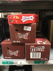 QUANTITY OF FOOD & DRINK ITEMS TO INCLUDE M&M'S MILK CHOCOLATE BULK BOX, CHOCOLATE GIFTS & MOVIE NIGHT SNACKS, 24 PACKS OF 45 G SOME ITEMS MAY BE BEST BEFORE : LOCATION - D