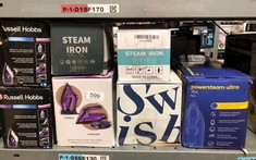 QUANTITY OF KITCHEN & APPLIANCES ITEMS TO INCLUDE RUSSELL HOBBS POWER STEAM ULTRA IRON, CERAMIC NON-STICK SOLEPLATE, 210G STEAM SHOT, 70G CONTINUOUS STEAM, 350ML WATER TANK, SELF-CLEAN, ANTI-CALC & A