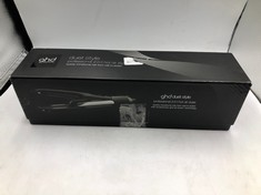 GHD DUET STYLE 2-IN-1 HOT AIR STYLER IN BLACK - TRANSFORMS HAIR FROM WET TO STYLED WITH AIR-FUSION TECHNOLOGY, BLACK.: LOCATION - TOP 50 RACK