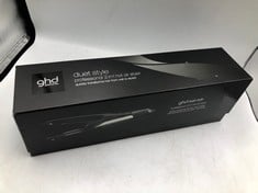 GHD DUET STYLE 2-IN-1 HOT AIR STYLER IN BLACK - TRANSFORMS HAIR FROM WET TO STYLED WITH AIR-FUSION TECHNOLOGY, BLACK.: LOCATION - TOP 50 RACK