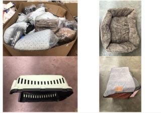 PALLET OF ASSORTED PET ITEMS TO INCLUDE CAT TRAVEL CAGE : LOCATION - FRONT FLOOR(COLLECTION OR OPTIONAL DELIVERY AVAILABLE)