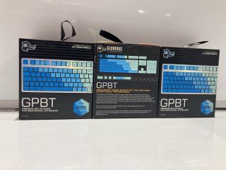 QTY OF ASSORTED ITEMS TO INCLUDE GPBT PREMIUM PBT KEYCAPS FOR MECHANICAL KEYBOARDS