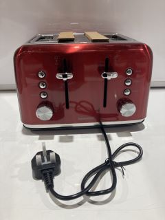 QTY OF STAINLESS STEEL 4 SLICE TOASTER