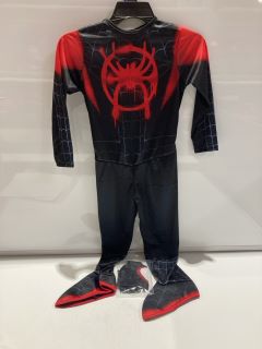 QTY OF ASSORTED ITEMS TO INCLUDE SPIDERMAN COSTUME US SIZE 4-6