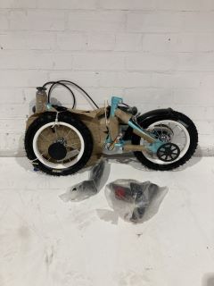 WILDTRAK 12 INCH BIKE FOR CHILDREN 2-5 YEARS OLD WITH TRAINING WHEELS - MINT