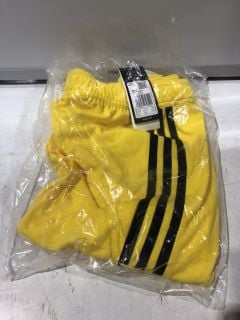 QTY OF ASSORTED ITEMS TO INCLUDE YELLOW PUMA SHORTS