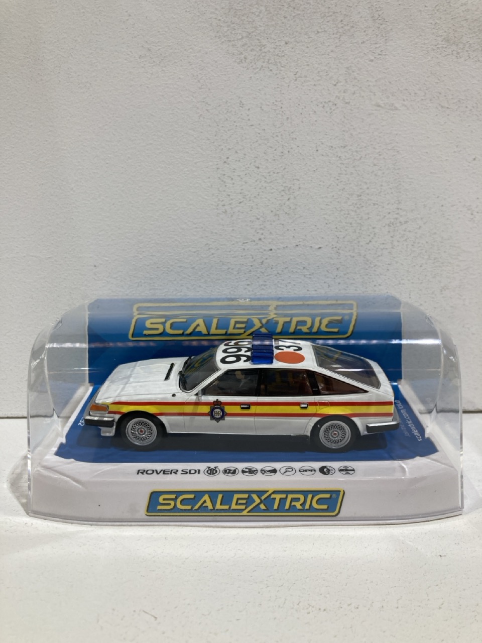 QTY OF ASSORTED ITEMS TO INCLUDE SCALEXTRIC ROVER SDI POLICE EDITION CAR