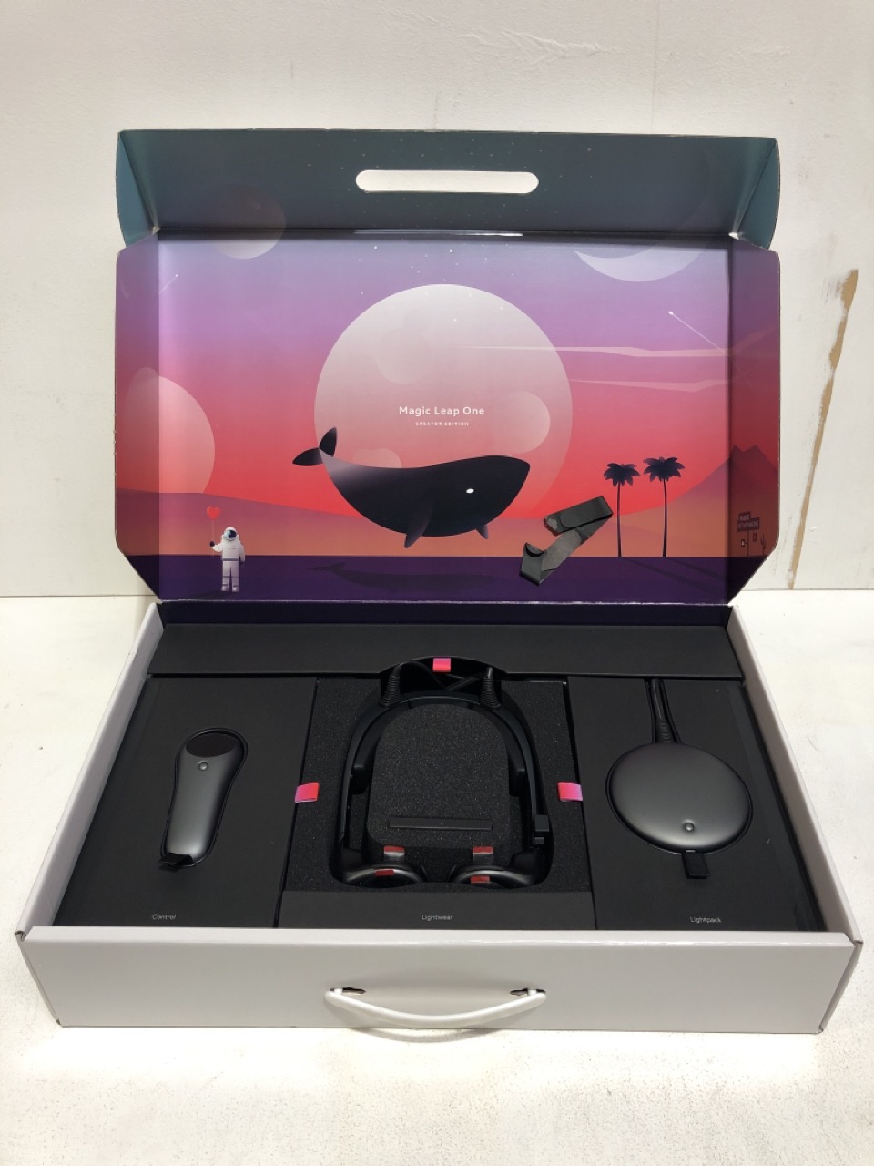 John Pye Auctions - MAGIC LEAP ONE CREATION EDITION -SIZE 1 VR HEADSET