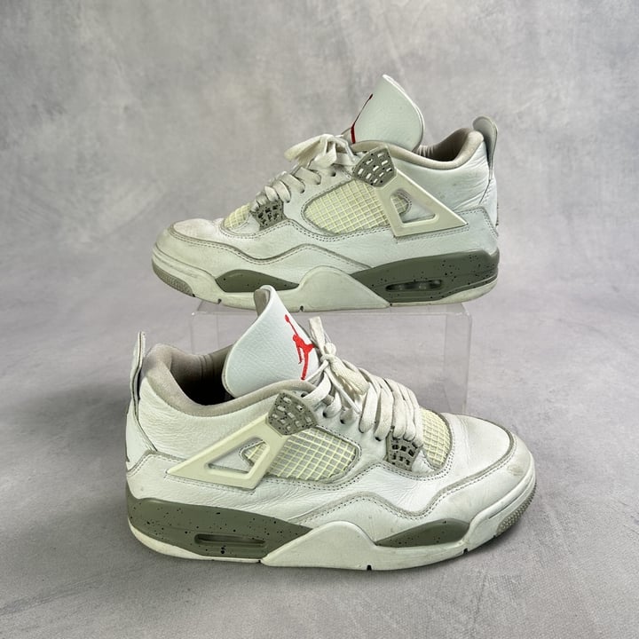 Air Jordan 4 Retro CT8527-100 Sneakers - Size UK 7 (VAT ONLY PAYABLE ON BUYERS PREMIUM)