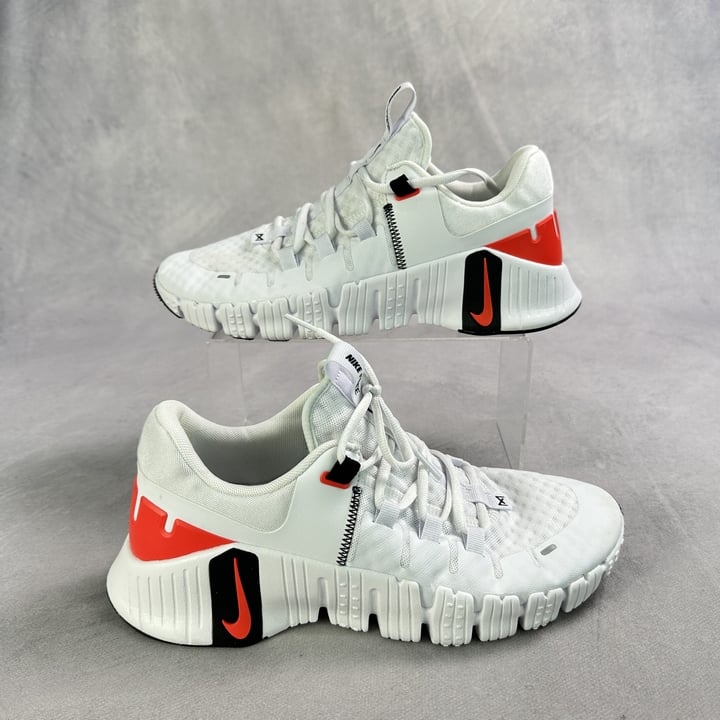 Nike Free Metcon 5 DV3949-100 Sneakers - Size UK 7.5 (VAT ONLY PAYABLE ON BUYERS PREMIUM)