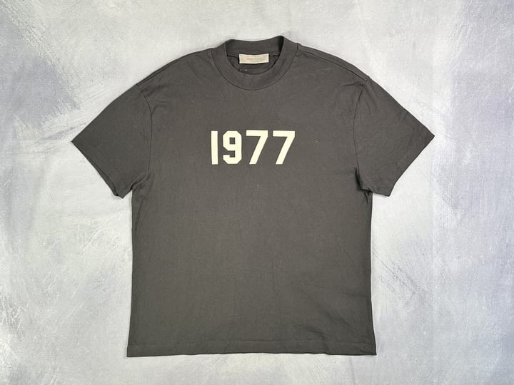 Essentials Fear Of God 1977 T-Shirt - Size S (VAT ONLY PAYABLE ON BUYERS PREMIUM)