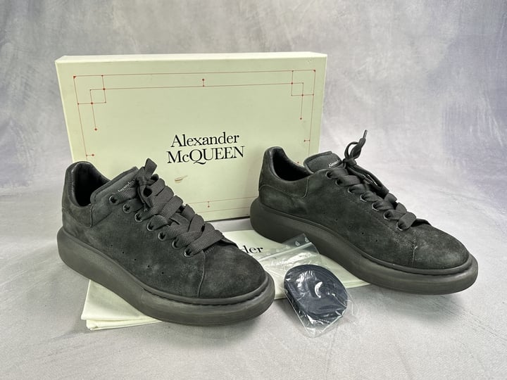 Alexander McQueen Oversized Sneakers With Box & Dust Bag - Size 42 (VAT ONLY PAYABLE ON BUYERS PREMIUM)