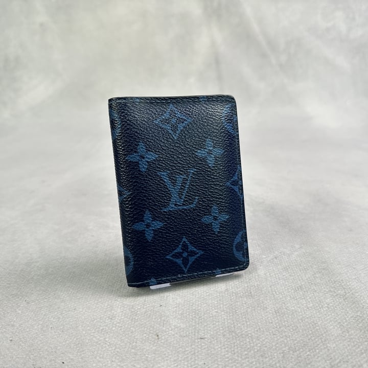 Louis Vuitton Monogram Pocket Organiser, Personalised With the Letters L.O Inside (VAT ONLY PAYABLE ON BUYERS PREMIUM)