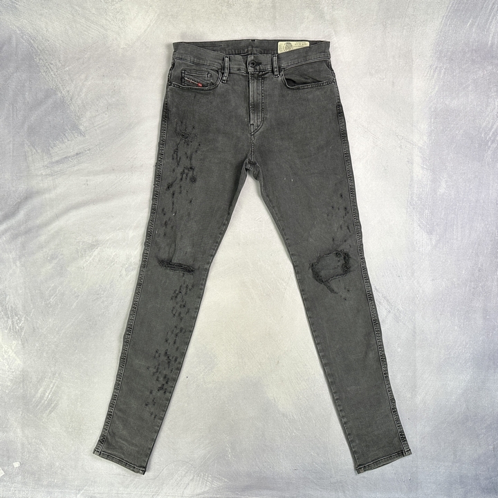 Diesel Jeans - Size W32 L32 (VAT ONLY PAYABLE ON BUYERS PREMIUM)