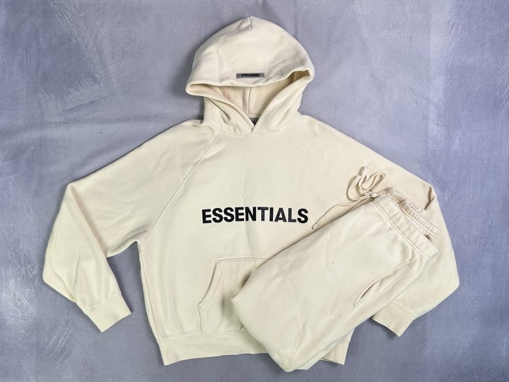 Essentials Fear Of God Hoodie & Bottoms - Size Hoodie XS, Bottoms S (VAT ONLY PAYABLE ON BUYERS PREMIUM)