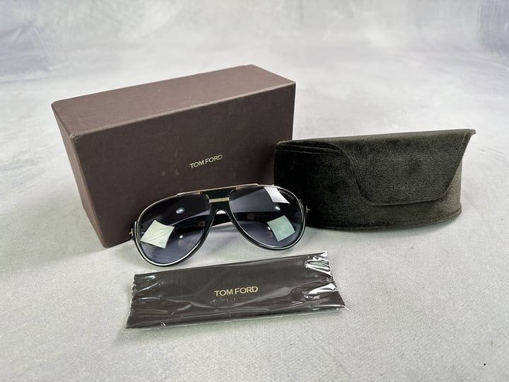 Tom Ford Dimitry Sunglasses Ref TF334 With Case & Box (VAT ONLY PAYABLE ON BUYERS PREMIUM)