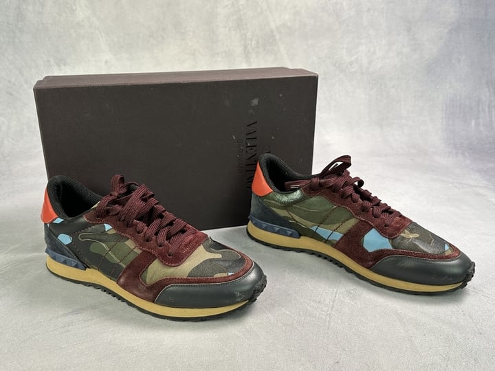 Valentino Garavani Camo Rockrunner Sneakers With Box - Size 41 (VAT ONLY PAYABLE ON BUYERS PREMIUM)