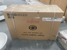 FUJITSU MULTI SPLIT 5KW RESIDENTIAL OUTDOOR AIR CONDITIONING UNIT - MODEL NO. AOYG18LAC2 - RRP £1818