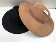 2 X HATS VARIOUS BRANDS AND SIZES INCLUDING ZARA (TOTAL P.V.P 98€) - LOCATION 3A.