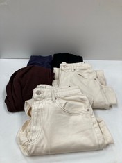 5 X PREMIUM DESIGNER GARMENTS (TOTAL P.V.P 658€) - LOCATION 20A.