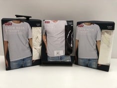 3 X BATCH OF LEVIS T-SHIRTS - LOCATION 1B.