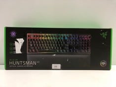 RAZER HUNTSMAN V2 KEYBOARD (P.V.P. 152€) - LOCATION 13B .