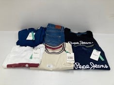 6 X PEPE JEANS GARMENTS VARIOUS SIZES AND MODELS INCLUDING BLACK T-SHIRT L - LOCATION 34C.