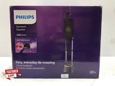 PHILIPS LAUNDRY STEAMER - 2000 W, 40 G/MIN CONTINUOUS STEAM, 3 STEAM FUNCTIONS, 2 LITRE WATER TANK, EASY DESCALING, LARGE STEAM PLATE, DARK GREY (STE3170/80) (TOTAL P.V.P 91€) - LOCATION 29A.