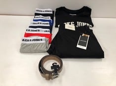 8 X JACK&JONES CLOTHING VARIOUS MODELS AND SIZES INCLUDING BLACK T-SHIRT SIZE M-LOCATION 35C.