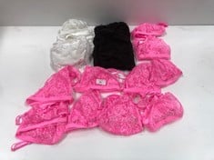 16 X PREMIUM DESIGNER UNDERWEAR INCLUDING WHITE BRA SIZE L (TOTAL P.V.P. 444€) - LOCATION 46A .